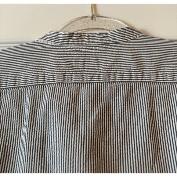 J. Crew Men's Slim Fit Cotton Oxford Shirt in Navy Stripe Size L - Picture 6 of 8